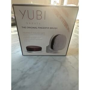 Yubi Fingertip Brush
